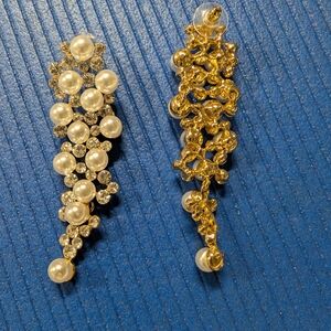 Elegant Gold and Pearl Drop Earrings